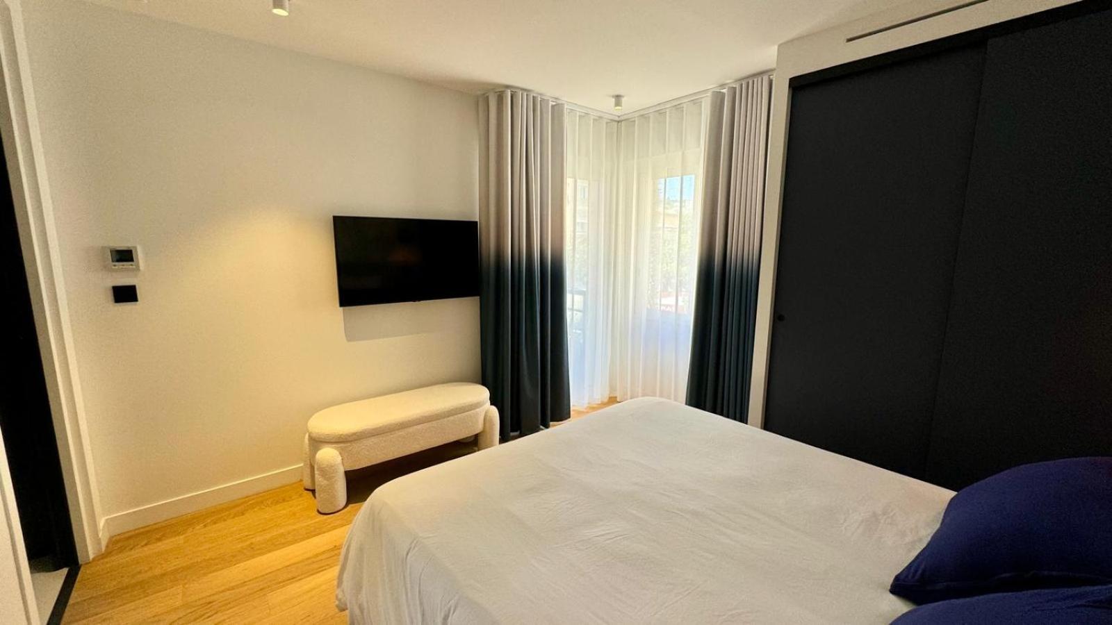 Appartement Luxueux Plein Centre De Cavalaire A 2Mn De La Plage Buitenkant foto