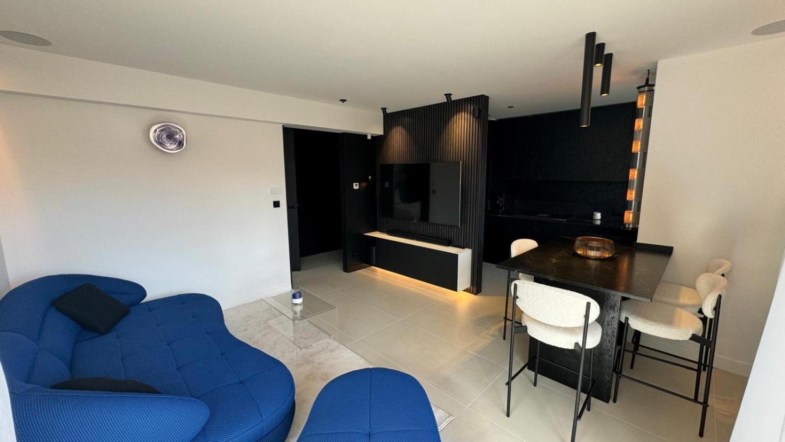 Appartement Luxueux Plein Centre De Cavalaire A 2Mn De La Plage Buitenkant foto